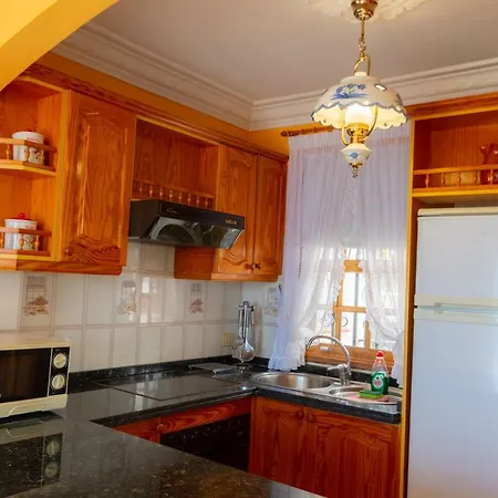 Panoramic Ocean View One Bedroom Puerto de Santiago (Tenerife)